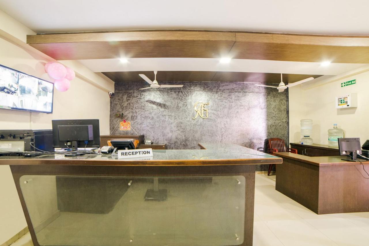 Super Capital O Raaga Grand Hotel Hyderabad Ngoại thất bức ảnh